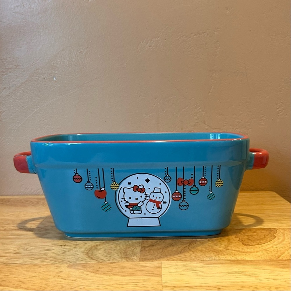 Hello Kitty Christmas Themed Ceramic Loaf Pan Made By Sanrio. Brand New!